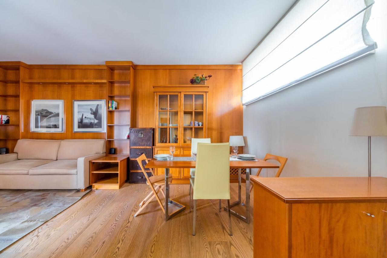 Cozy Apt - Corso Vercelli & Conciliazione M1 Milano Eksteriør bilde