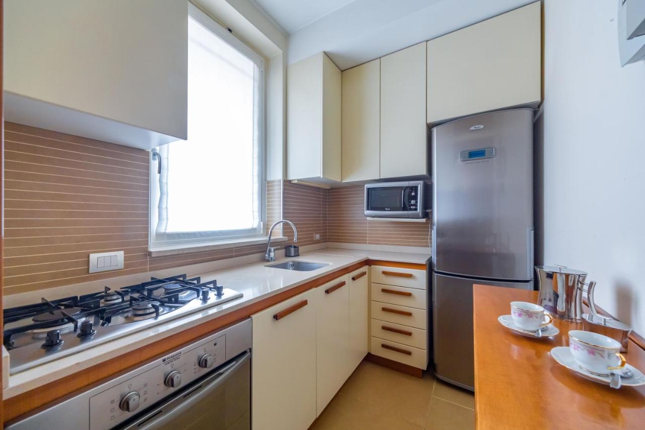 Cozy Apt - Corso Vercelli & Conciliazione M1 Milano Eksteriør bilde