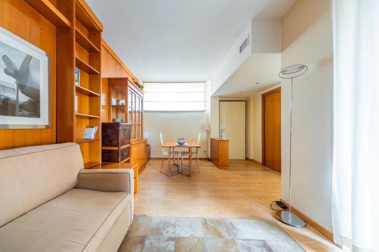 Cozy Apt - Corso Vercelli & Conciliazione M1 Milano Eksteriør bilde